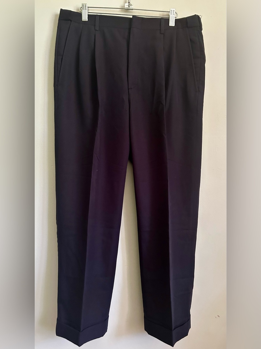 Haggar Men's Dark Black Pleated Cuffed Dress Slacks. Size 34x29